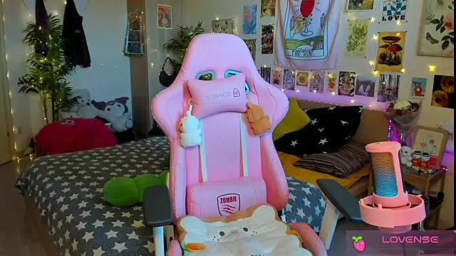 Sunny Elly online show from 04/02/26, 08:32