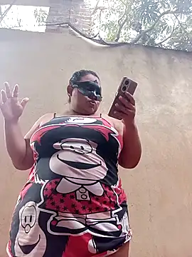 Snapshot of Lucky-hot-girls chatting on 03/01/26, 09:48 Lucky-hot-girls online show from 03/01/26, 09:48