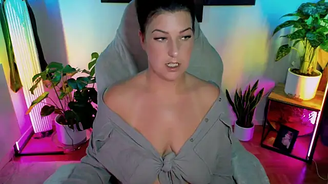 NatiLove35 online show from 01/13/26, 07:40