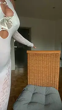 NatiLove35 online show from 04/11/26, 06:32