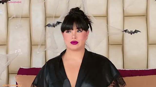 Alexa Miss online show from 10/04/25, 07:04