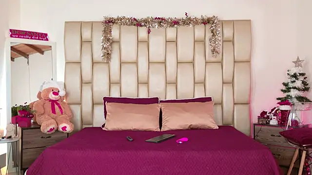 Alexa Miss online show from 11/23/25, 07:13