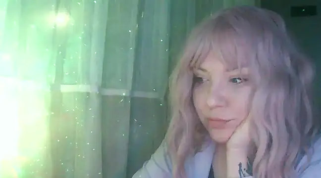 Amelia Alvarez online show from 01/06/25, 05:06