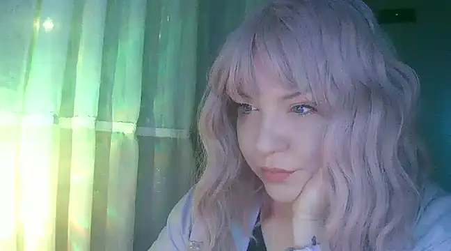 Amelia Alvarez online show from 01/06/25, 12:57