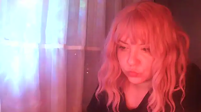 Amelia Alvarez online show from 01/06/25, 09:32