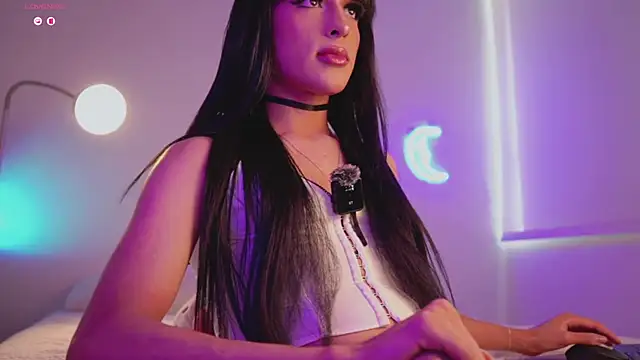 Samara Gray online show from 11/19/25, 06:30