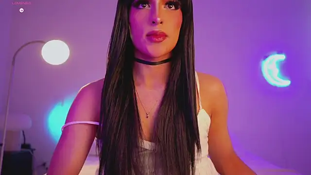 Samara Gray online show from 11/30/25, 06:52