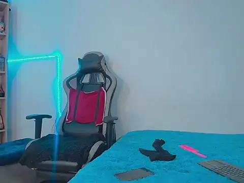 Danna Bella666 online show from 01/13/26, 09:19