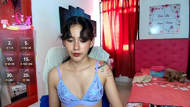 miley blue  online show from 11/01/25, 07:19