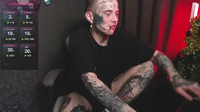 Snapshot of lonelycrystal chatting on 12/25/24, 04:54 lonelycrystal online show from 12/25/24, 04:54