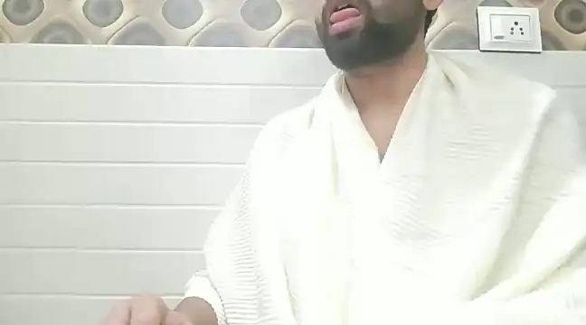 CallMeStripKing online show from 12/04/24, 07:28