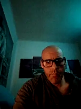 Snapshot of medioarabemediogypsi chatting on 02/11/26, 07:47 medioarabemediogypsi online show from 02/11/26, 07:47
