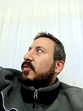 Snapshot of Karizmatikman chatting on 02/21/26, 03:47 Karizmatikman online show from 02/21/26, 03:47