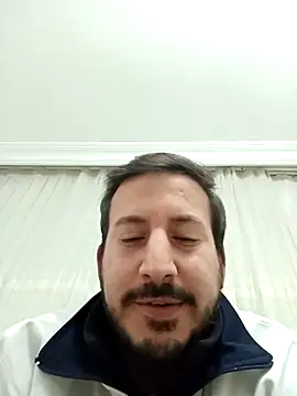 Snapshot of Karizmatikman chatting on 12/19/25, 07:49 Karizmatikman online show from 12/19/25, 07:49