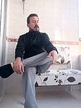 Karizmatikman online show from 04/13/26, 04:22