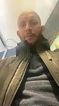 hardbigcock16 online show from 02/24/26, 10:27