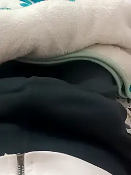 zazaza12ratyuijgg online show from 01/12/26, 02:35