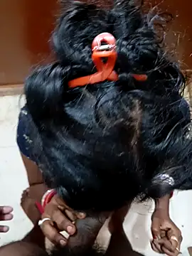 Snapshot of juhi06 chatting on 02/28/26, 11:21 juhi06 online show from 02/28/26, 11:21