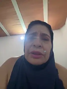 Naughty mommy online show from 09/14/25, 02:06