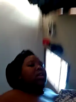 queenxdede online show from 02/11/26, 03:23