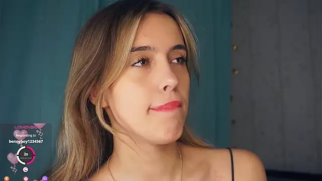 FannyHewson online show from 10/24/25, 07:57