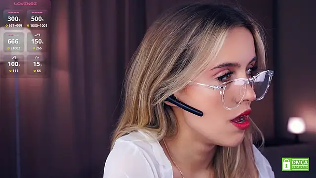 FannyHewson online show from 09/12/25, 08:08