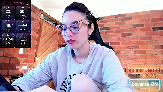 paulinabarnett- online show from 12/16/25, 03:00