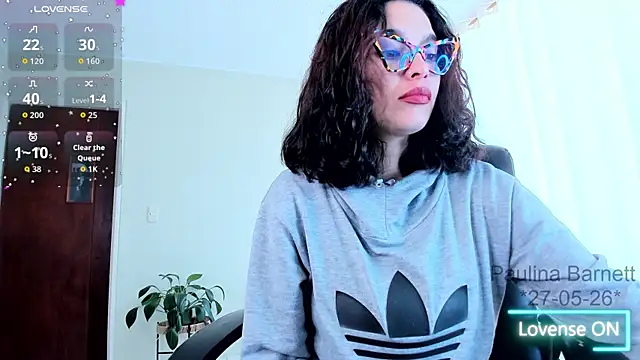 paulinabarnett- online show from 05/27/26, 03:19