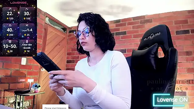 paulinabarnett- online show from 11/26/25, 02:22