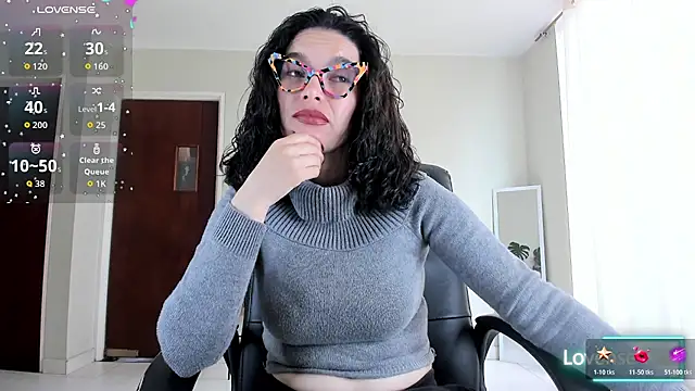 paulinabarnett- online show from 06/26/26, 03:07
