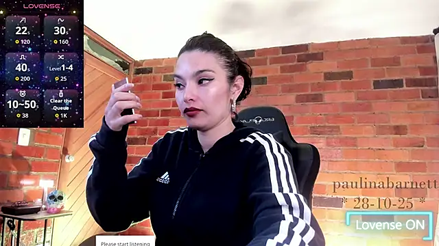 paulinabarnett- online show from 10/28/25, 02:16