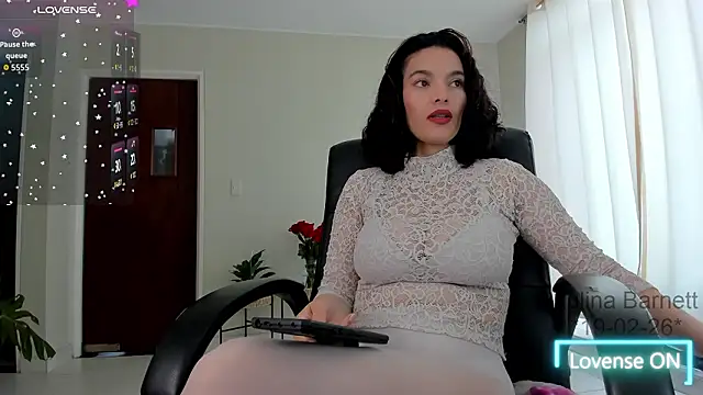 paulinabarnett- online show from 02/19/26, 02:03