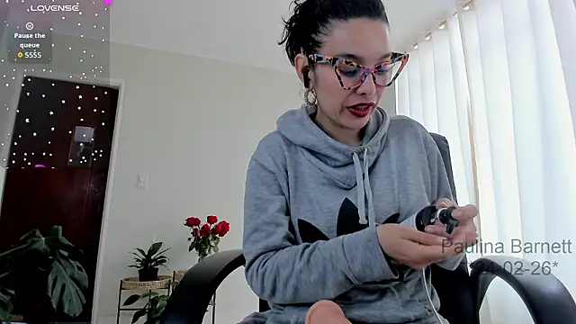 paulinabarnett- online show from 02/24/26, 02:40