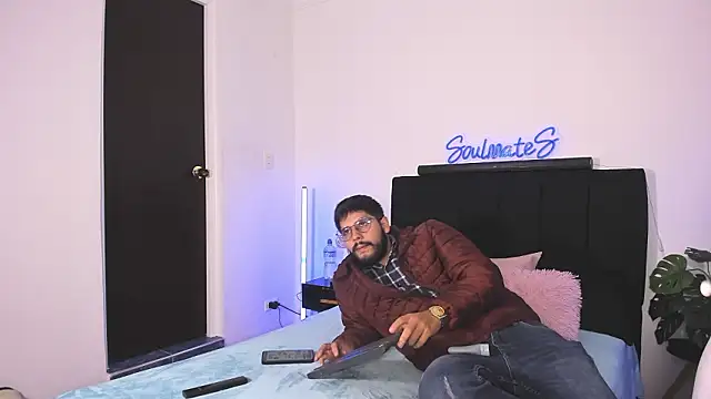 -soulmate-s online show from 02/18/26, 02:02