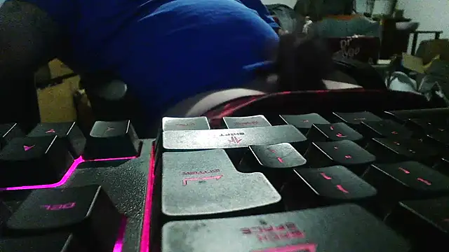 slickwill123 online show from 03/27/26, 01:36