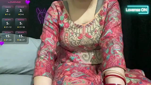 couple horne online show from 03/26/26, 05:11