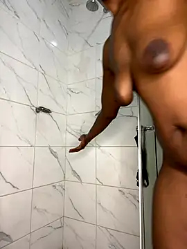 Cocowett online show from 12/22/25, 12:16