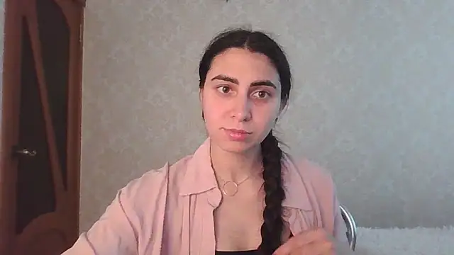 Snapshot of Kashtanka_ chatting on 05/23/26, 10:03 Kashtanka online show from 05/23/26, 10:03