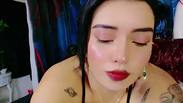MeliizaQueen online show from 04/22/26, 12:56