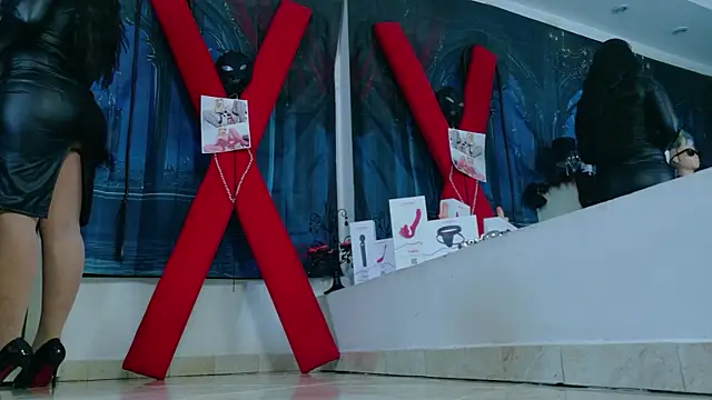 MeliizaQueen online show from 04/14/26, 12:54