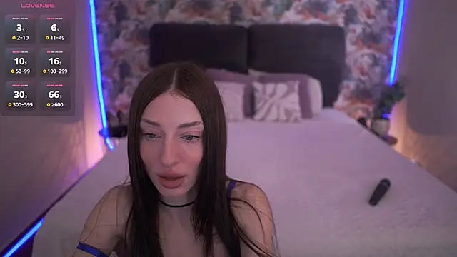 Alice Arwen online show from 02/26/26, 08:14