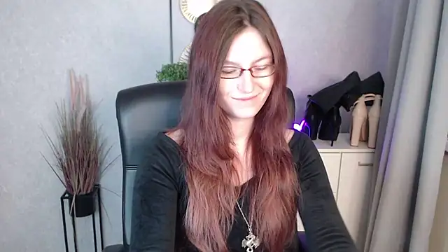 emmaxDelight online show from 02/24/26, 06:25