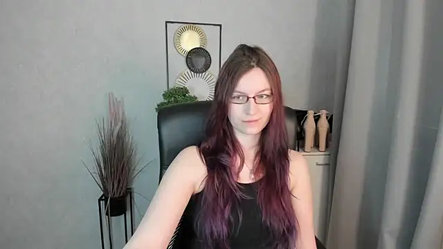 emmaxDelight online show from 03/24/26, 06:24