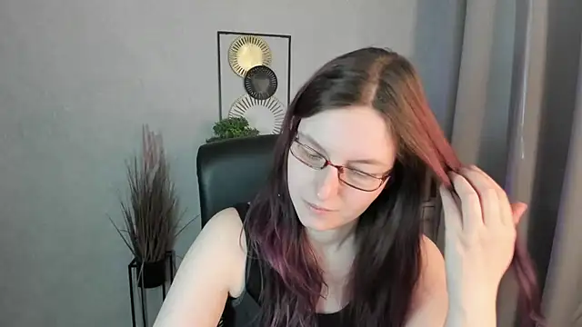 emmaxDelight online show from 03/27/26, 08:26