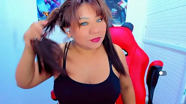 victoria love89 online show from 04/16/26, 02:23