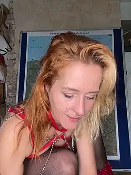 Snapshot of JoleneFuego chatting on 10/01/25, 07:46 JoleneFuego online show from 10/01/25, 07:46