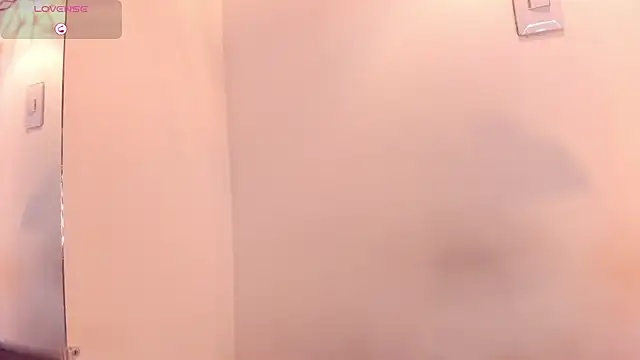 Mia ross16 online show from 02/11/25, 07:27