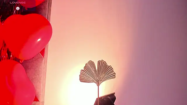 Mia ross16 online show from 02/14/25, 07:33