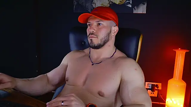 Snapshot of AngeloEric chatting on 03/18/25, 05:44 AngeloEric online show from 03/18/25, 05:44