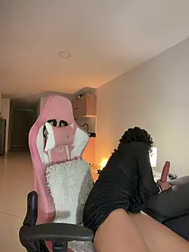 bella  honey online show from 05/31/26, 02:17
